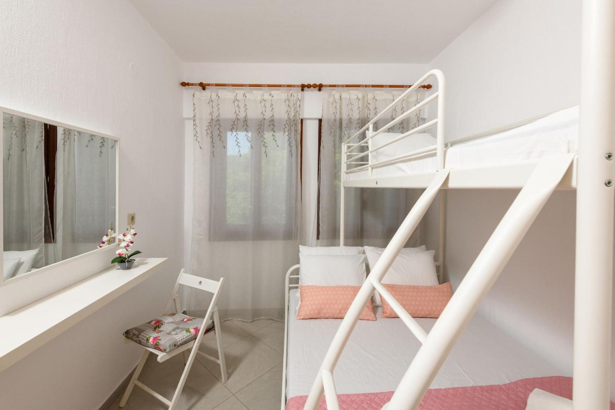 Whitegold Apartments Panagia Panagia  Chambre photo
