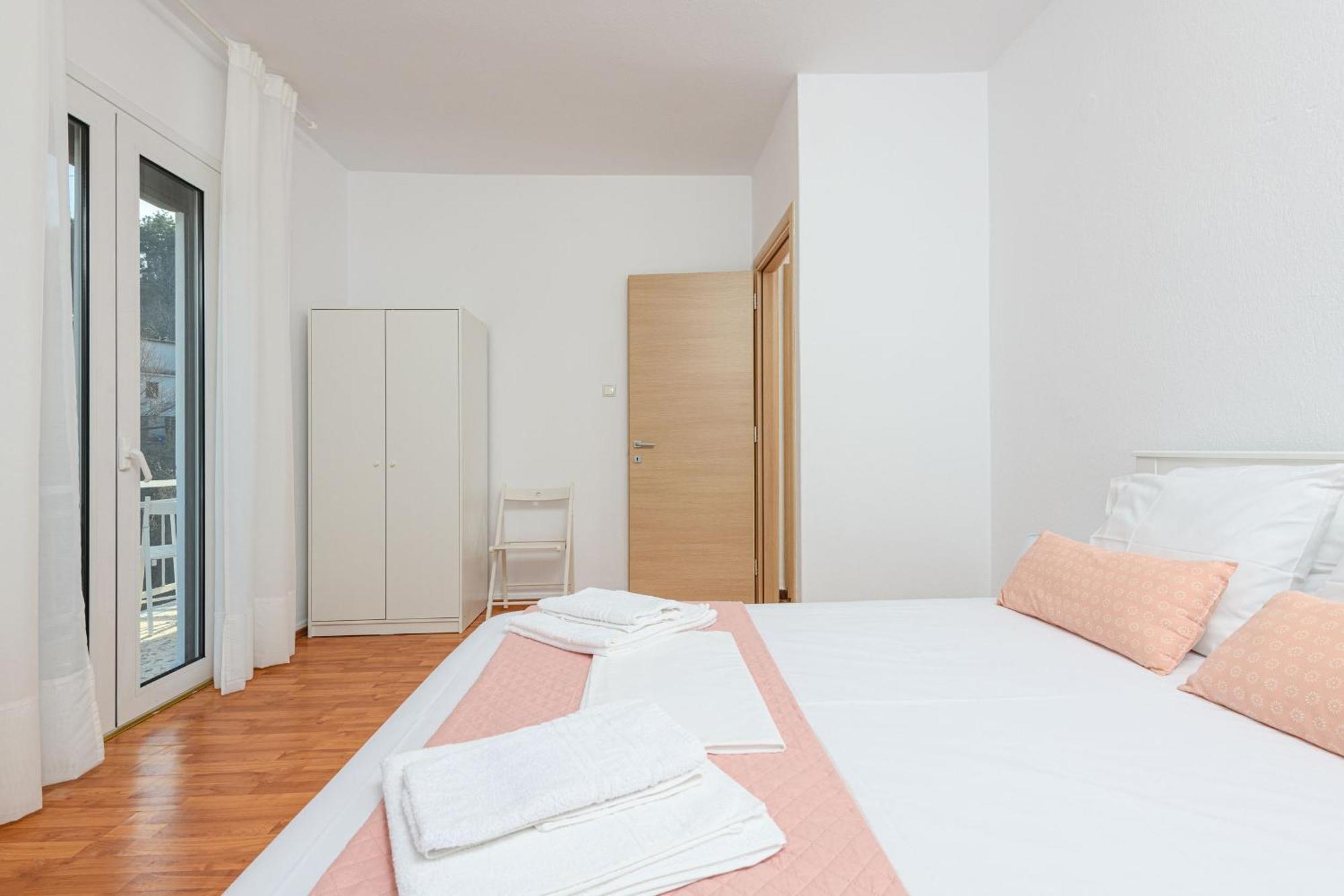Whitegold Apartments Panagia Panagia  Extérieur photo